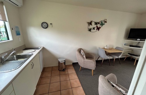 Coromandel Hotel | Coromandel Court Motel