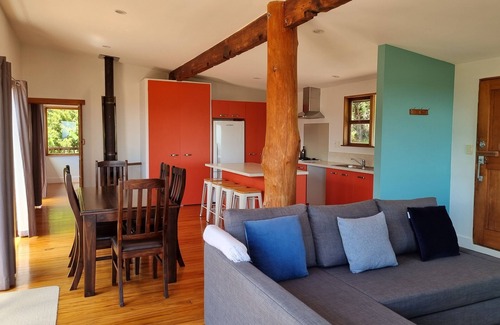 Coromandel House | Coromandel Pole House - Elevated Views/Secluded/Internet/Apple TV/Bush Surrounds
