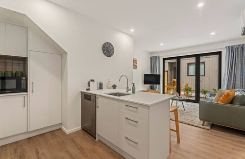 Arthur's Point House | Coronet Escape | Townhouse