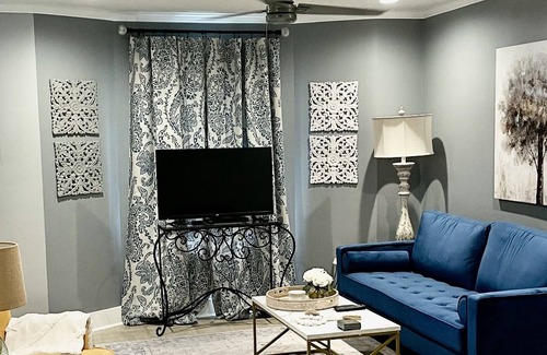 Inniswold Apartment | Corporate condo.2 bedrooms 2 full attached baths.Lots of dining near by. Safe!