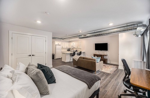 Fulton Heights Apartment | Corporate Housing for Traveling Professionals - EXTENDED STAYS