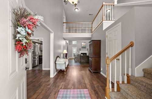 Nashville House | Corporate Rental-4 Bedroom House in Nashville on End of Culdesac.