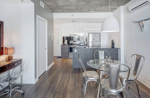Brossard Apartment | Corporate Stays| Lumeo | Spacious and modern 1BR
