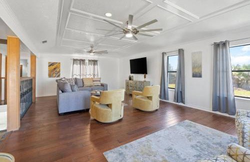 Bay Area House | Corpus Christi Gem