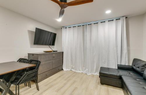 North Beach Apartment | Corpus Christi Surfside Suite with Beach Access!