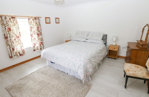Laugharne Cottage | Corran Cottage, LAUGHARNE