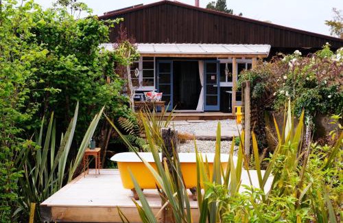 Upper Moutere House | Corru Gate