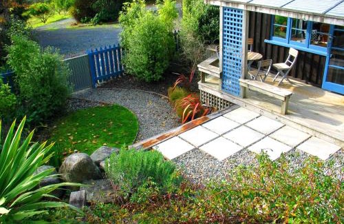 Upper Moutere House | Corru Gate