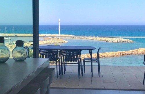 Solaro Apartment | Corsicacasa Appartement De Luxe Sur La Mer Port De Solenzara