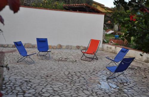 Castellammare del Golfo Villa | Corso's old nest a mille metri dalla spiaggia guida loca