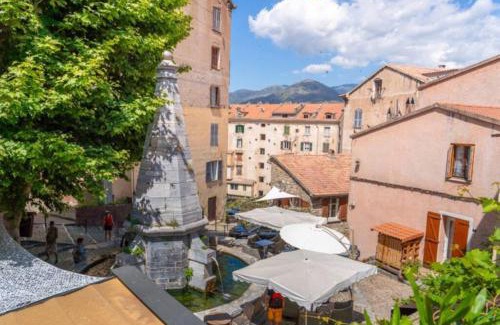 Corte Apartment | Corte magnifique T2 45m2 neuf 5 personnes place st marcel hyper centre wifi lave linge tv