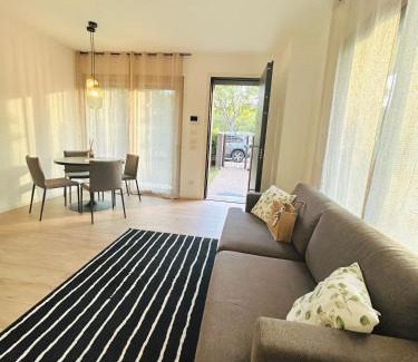 Alba Apartment | Cortemaggiore 4B Luxury-Flexrent Abissinia