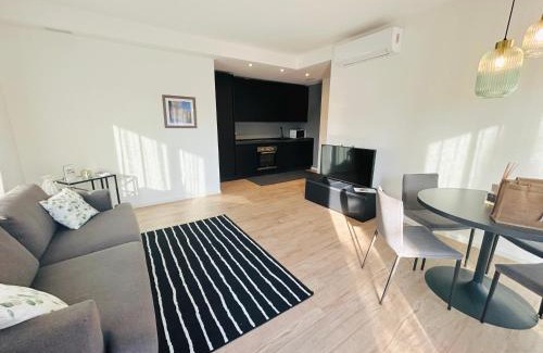 Alba Apartment | Cortemaggiore 4B Luxury-Flexrent Abissinia