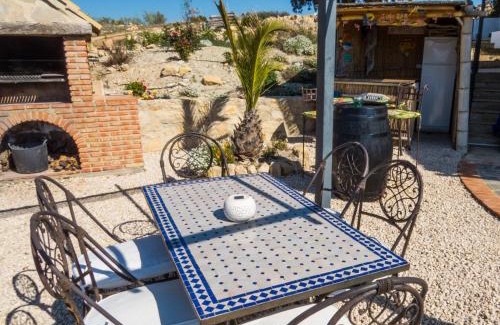 Algarinejo House | Cortijo Chaparro near iznajar