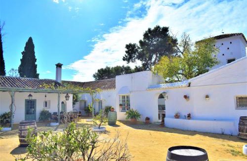 Urbanizacion Hacienda las Chapas House | Cortijo Correa