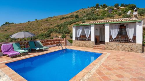 Frigiliana Villa | Cortijo El Mirador Frigiliana by Ruralidays