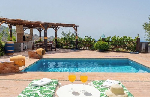 Arenas Villa | Cortijo Miraflores Arenas by Ruralidays