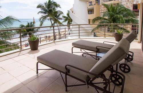Downtown Apartment | Corto Maltes 205 Ocean Front 2 bdrs Apt