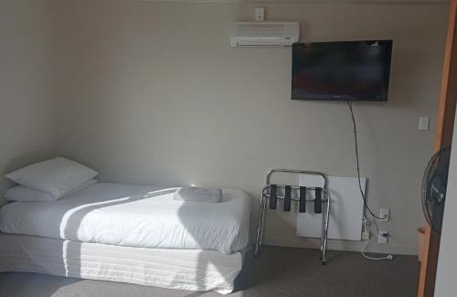 Westport Hotel | Cosmopolitan Hotel
