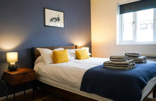 Totnes Apartment | Cosmopolitan Totnes - A Charming Couples Retreat