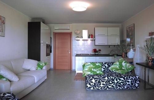 Tirrenia Apartment | COSMOPOLITAN VILLAGE APARTMENT