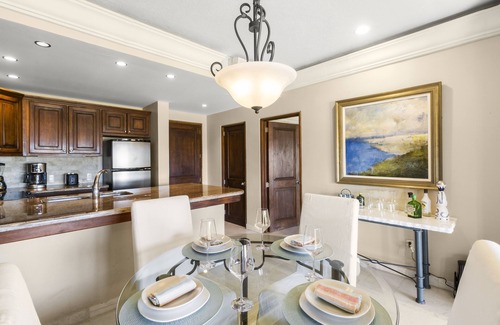 San Jose del Cabo Condo | Costa Caracol Gorgeous Ocean View Condo 1BR/1BA