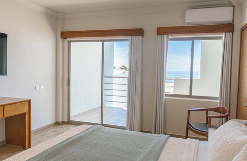 Benito Juarez Hotel | Costa Elegante Hotel & Suites