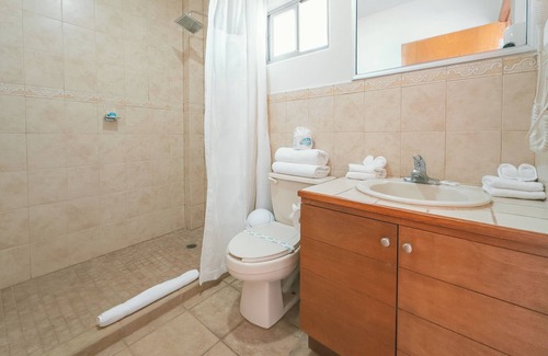 Benito Juarez Hotel | Costa Elegante Hotel & Suites