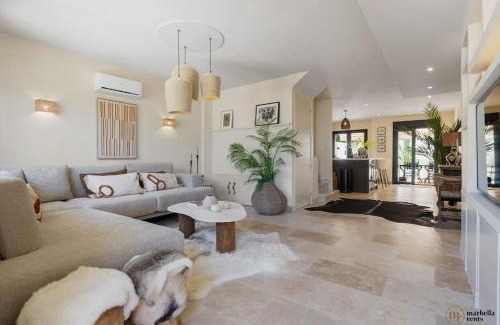 Urbanizacion Costabella Apartment | Costabella Townhouse Ref #82