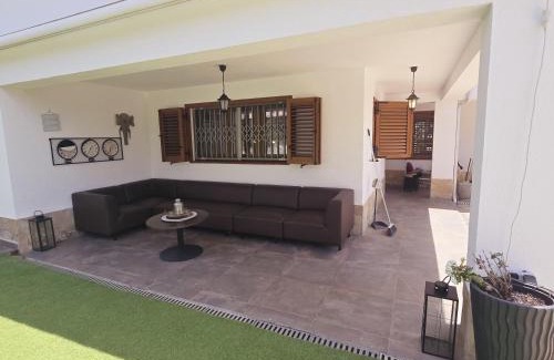 Can Carbonell Villa | Costabravasuites villa can duk