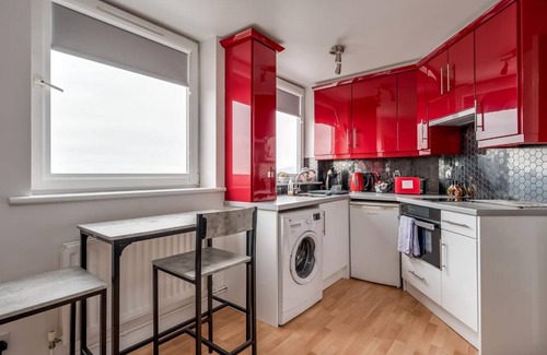 Queens Quarter Apartment | Cosy 1-Bed @ City Hospital w/Free Parking