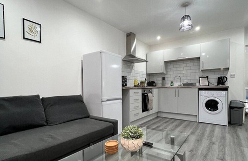 Offerton Apartment | Cosy 1 bed in Stockport centre