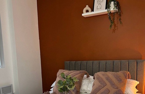 Offerton Apartment | Cosy 1 bed in Stockport centre