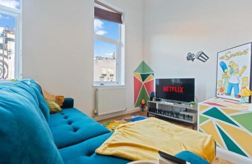 Haggerston Apartment | Cosy 1 BED w LOFT Sleeps 6 Close To Stations