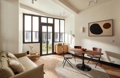 Porte-Saint-Martin Apartment | Cosy 1BR with outside space near Canal Saint Martin