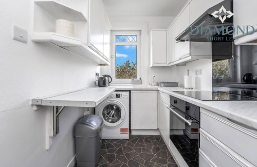 Ellemford Condo | Cosy 2 Bed Apt in Edinburgh West End