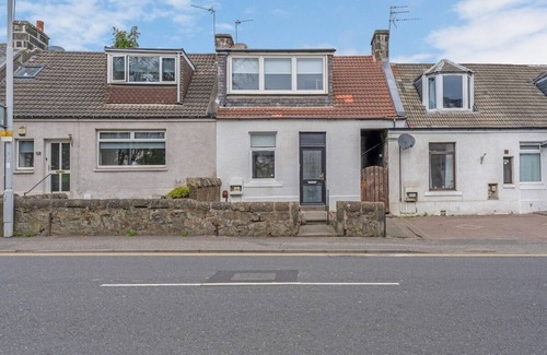 Dunfermline House | Cosy 2 bed house in Dunfermline
