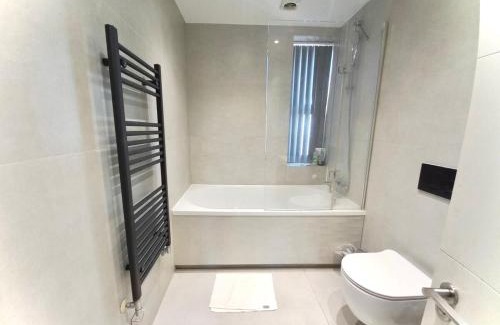Limehouse Apartment | Cosy 2 Bedroom Apartment In Central London