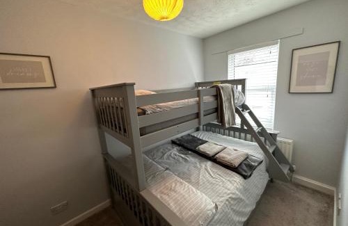 Guisborough House | Cosy, 2 Bedroom Cottage in Guisborough Town Centre