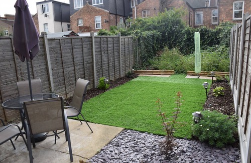 William Morris Apartment | Cosy 2 Bedroom London Apartment - Walthamstow