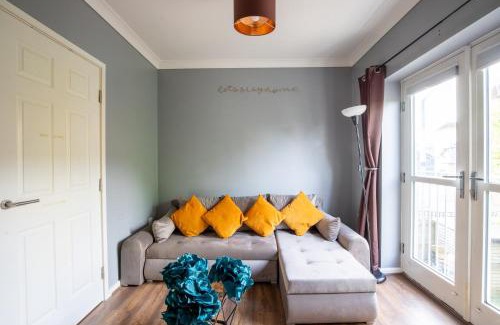 Birmingham Apartment | Cosy 3 Bed House Near City Centre with Free Parking - Family Friendly