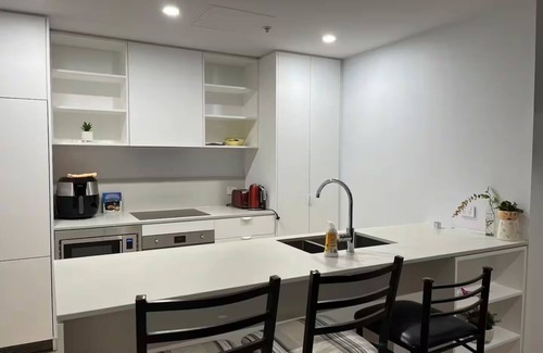 Phillip Apartment | Cosy 3 Bedroom apartment !