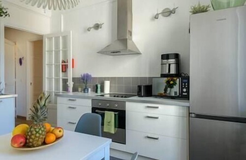 Jean-Medecin Apartment | Cosy 3 bedroom apartment, AC, central, Beach: 750m