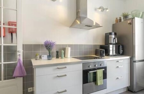 Jean-Medecin Apartment | Cosy 3 bedroom apartment, AC, central, Beach: 750m