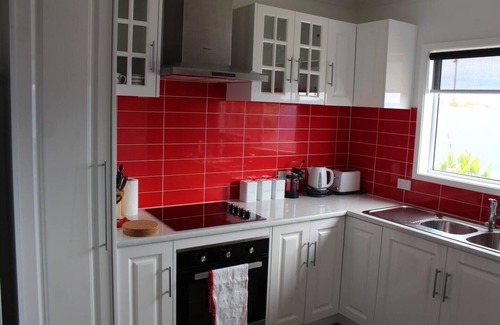 Kingscote House | Cosy 3 bedroom cottage in the centre of Kingscote