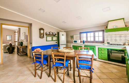 Castellammare del Golfo Apartment | Cosy apartment for 7 people with A/C, WIFI, pool, TV and balcony