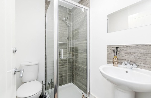 West Ham House | Cosy and bright 2 bedroom house, close to Olympic City, Excel and O2