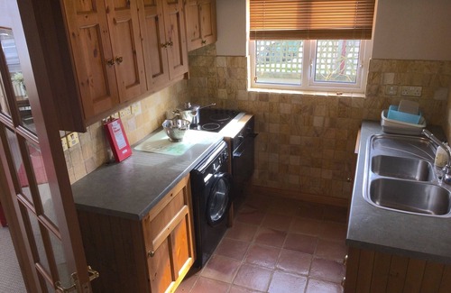 Lisbellaw Cottage | Cosy and stylish home, convenient location for exploring Fermanagh Lakelands