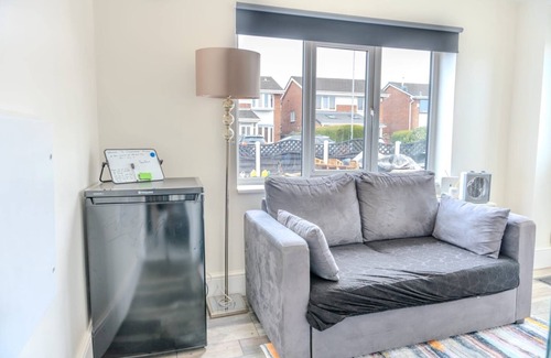 Middleton Apartment | Cosy Annexe With Hot Tub And Outdoor Cinema