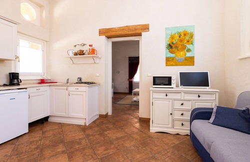 Strassoldo Apartment | Cosy apartment for 5 people with A/C, WIFI, TV, terrace, pets allowed and parking